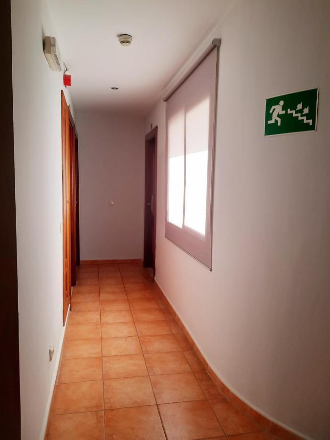 Hostal La Colonia Marbella Exterior photo