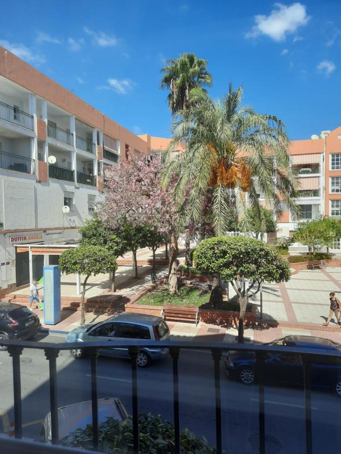 Hostal La Colonia Marbella Exterior photo